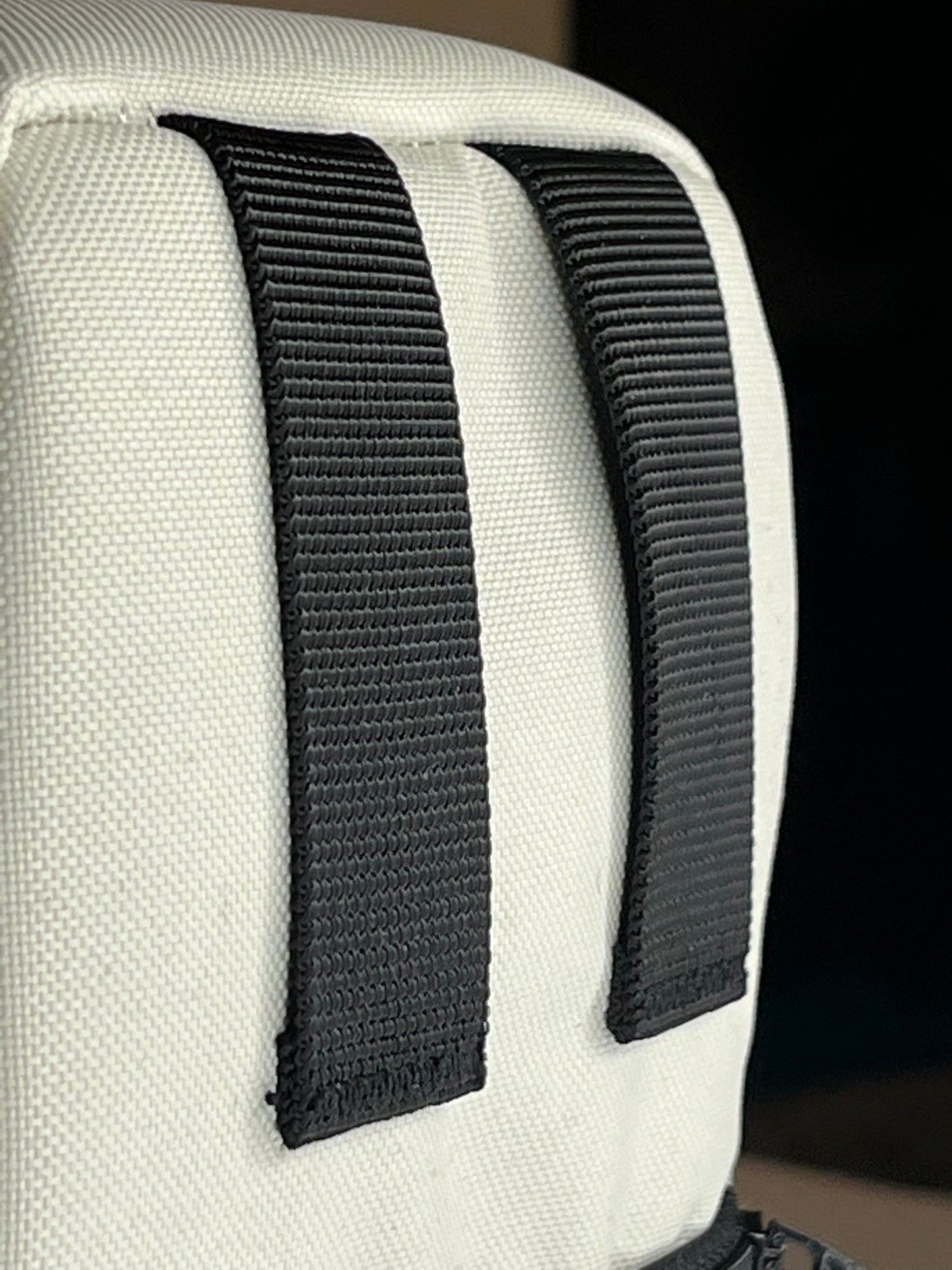 The Slim Pouch