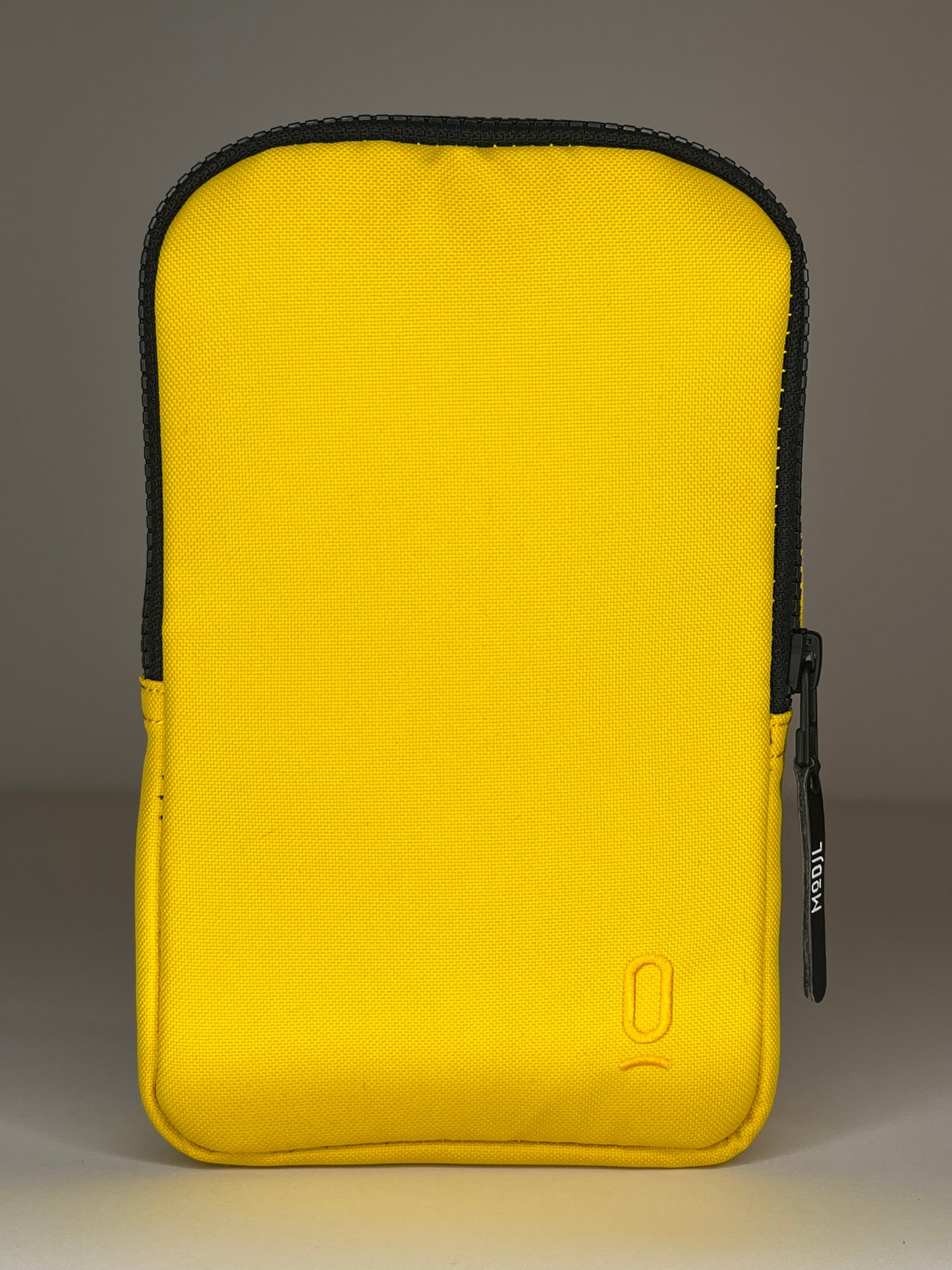 The Slim Pouch